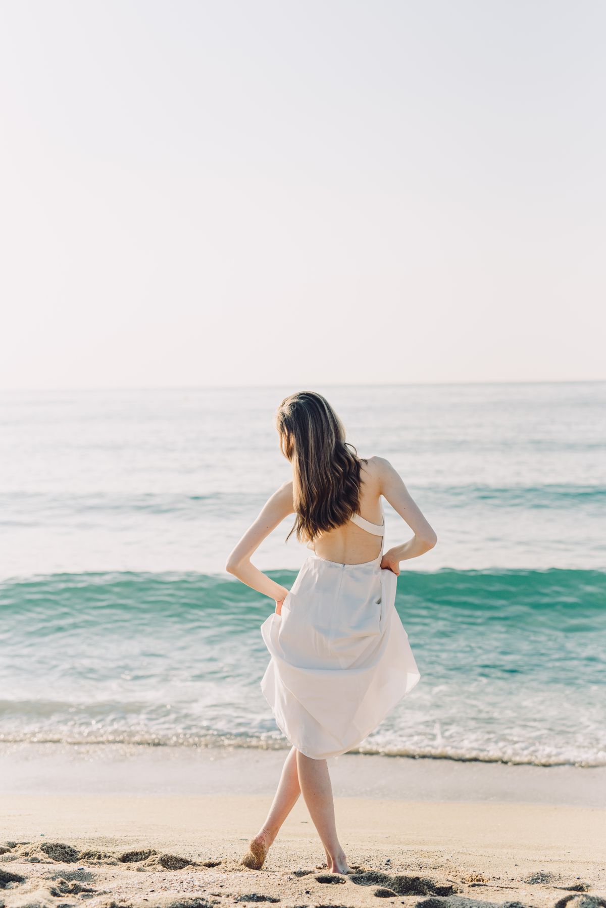 The white maxi